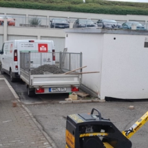 Parkplatz schottern